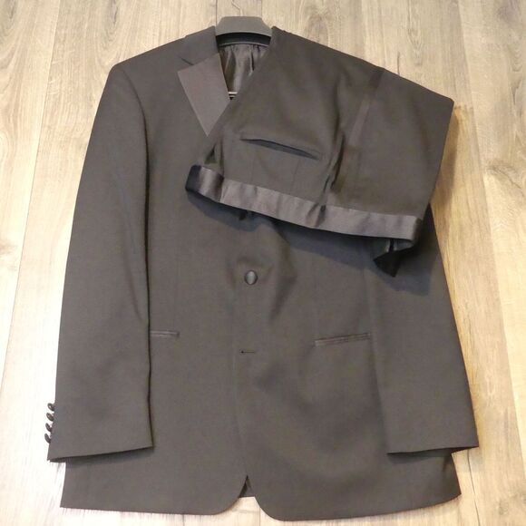 Hugo Boss Visconti Nero 3 Piece Tuxedo Black 40S 36x31‎